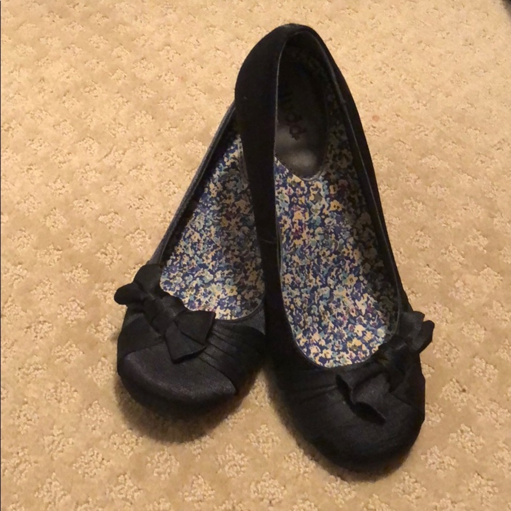 Mudd black Satin High Heels